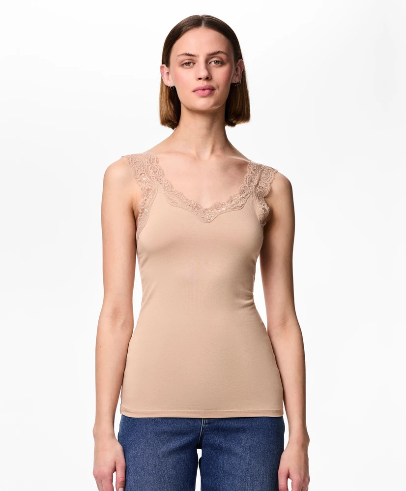 PIECES Top Barbera Lace