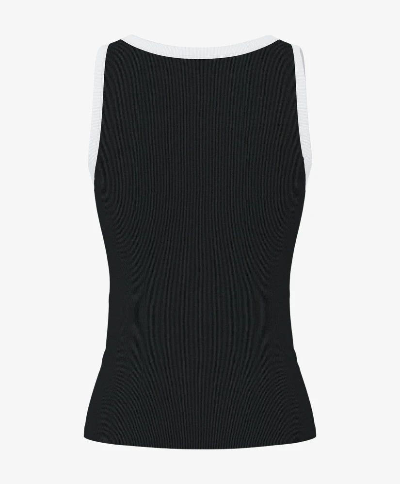 PIECES Top May