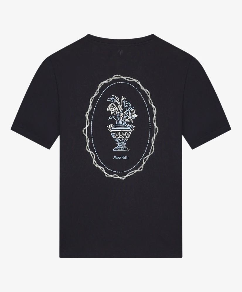 Pure Path T-shirt Embroidered Vase