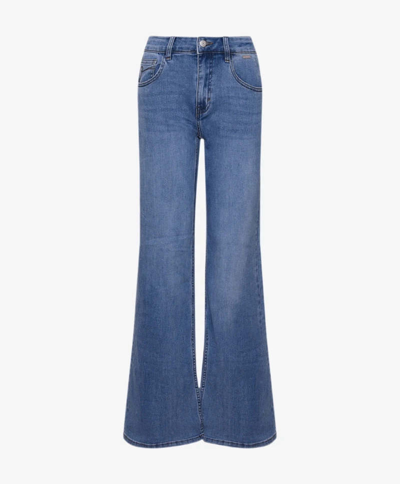 Red Button Flared Jeans Brielle