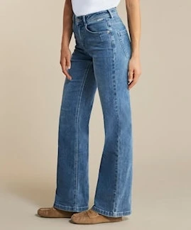 Red Button Jeans Flared De Colette