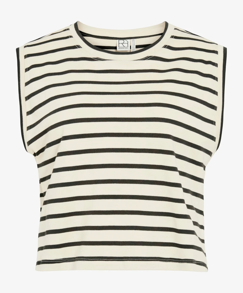 ROUGE EDIT Top Sarah