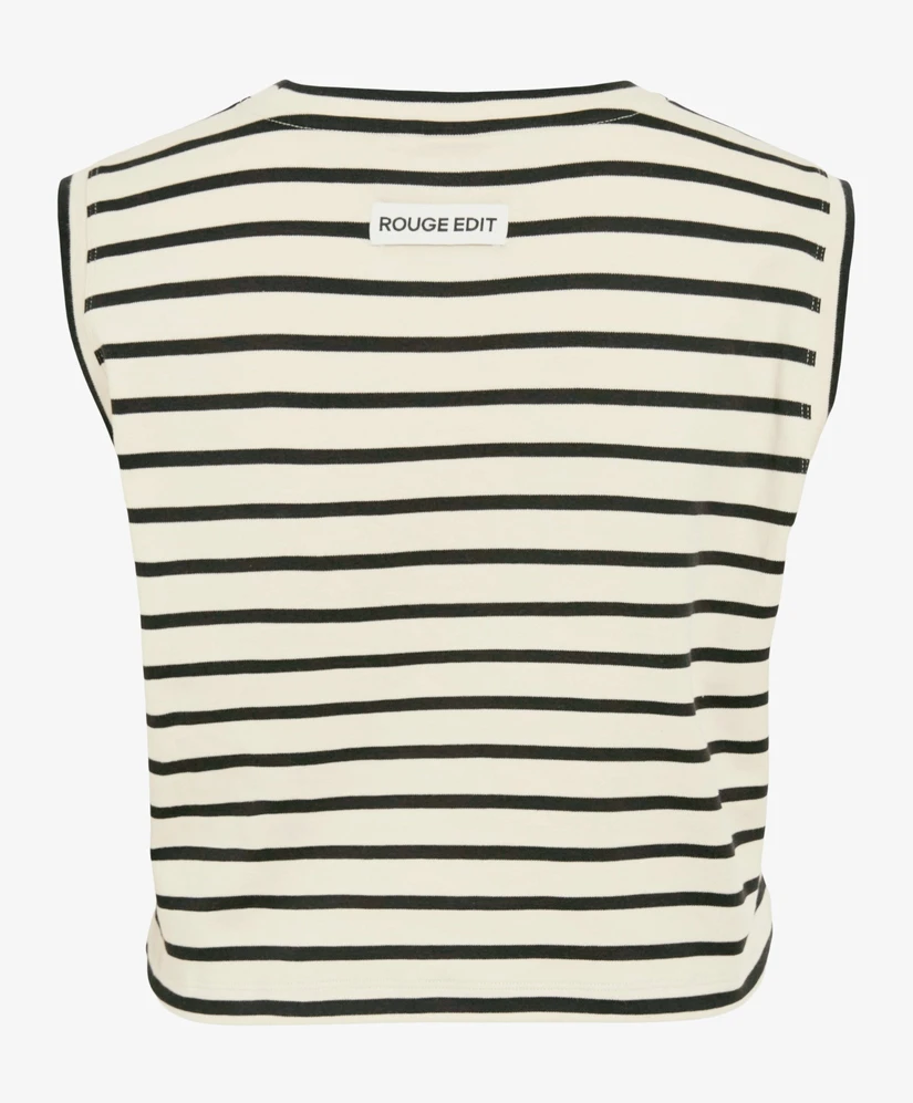 ROUGE EDIT Top Sarah