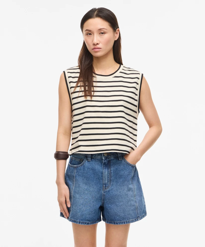 ROUGE EDIT Top Sarah