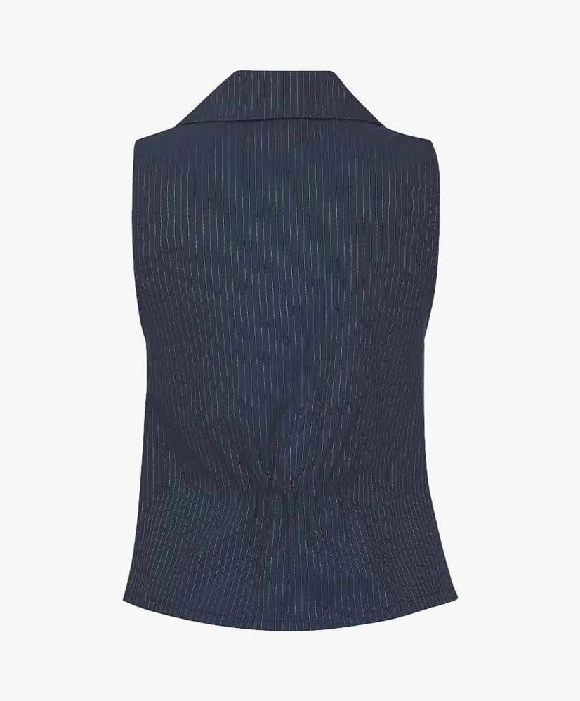 Sisters Point Vest Cuna