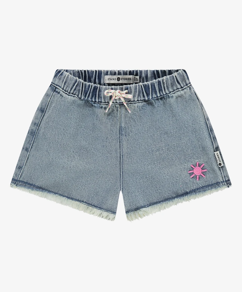 Stains & Stories Short Wide Fit