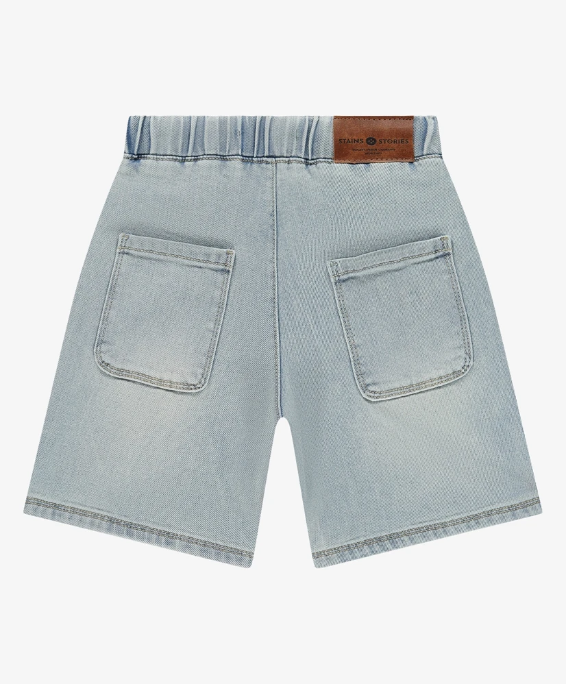 Stains & Stories Short Wide Fit