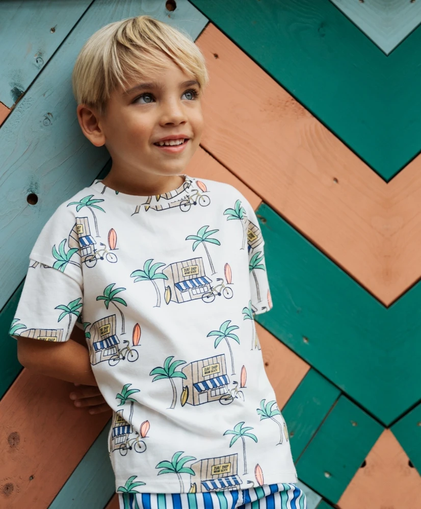 Stains & Stories T-shirt Strandhut