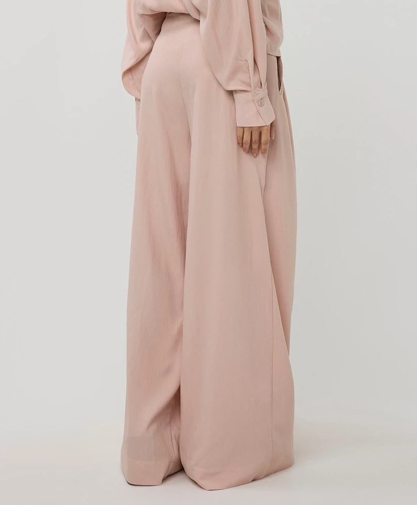 STUDIO AMAYA Pantalon Lotus