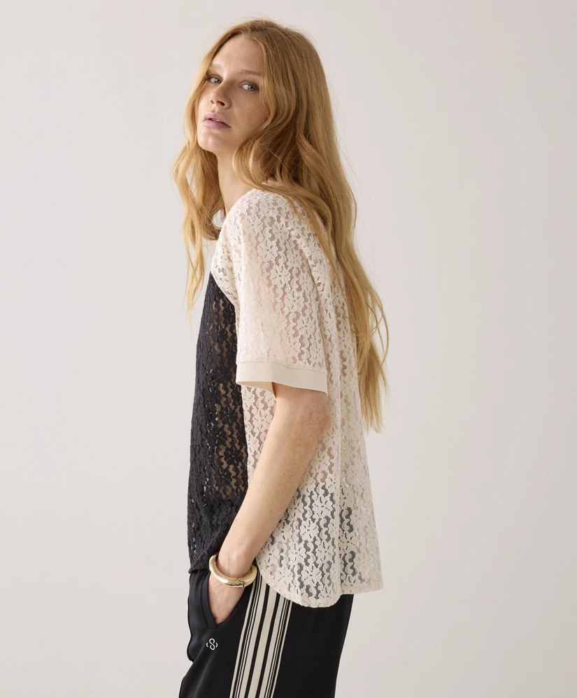 Summum T-shirt Lace