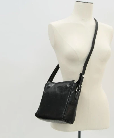 The Monte Crossbodytas Miki
