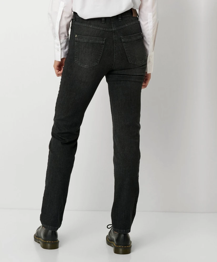 TONI Jeans Be Loved