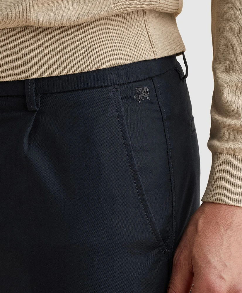 Vanguard Chino Relaxed Fit