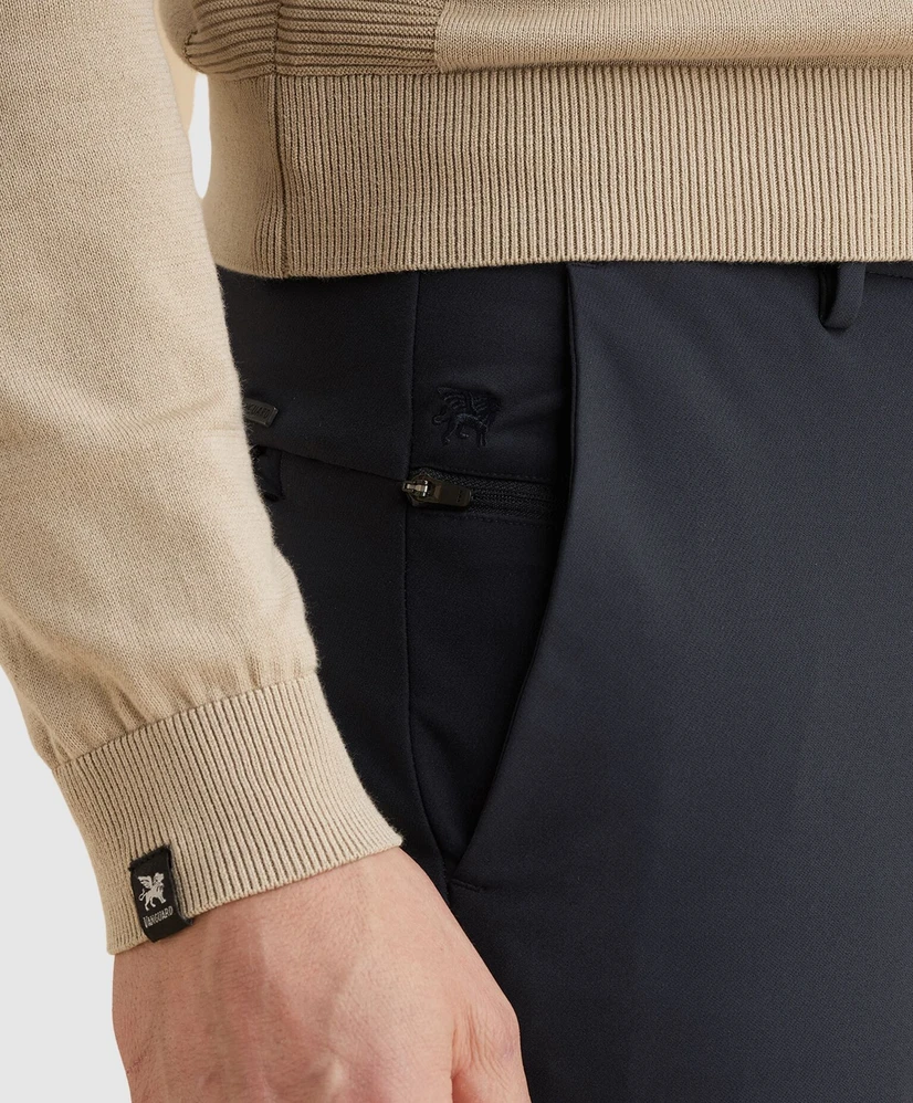 Vanguard Chino Slim Fit