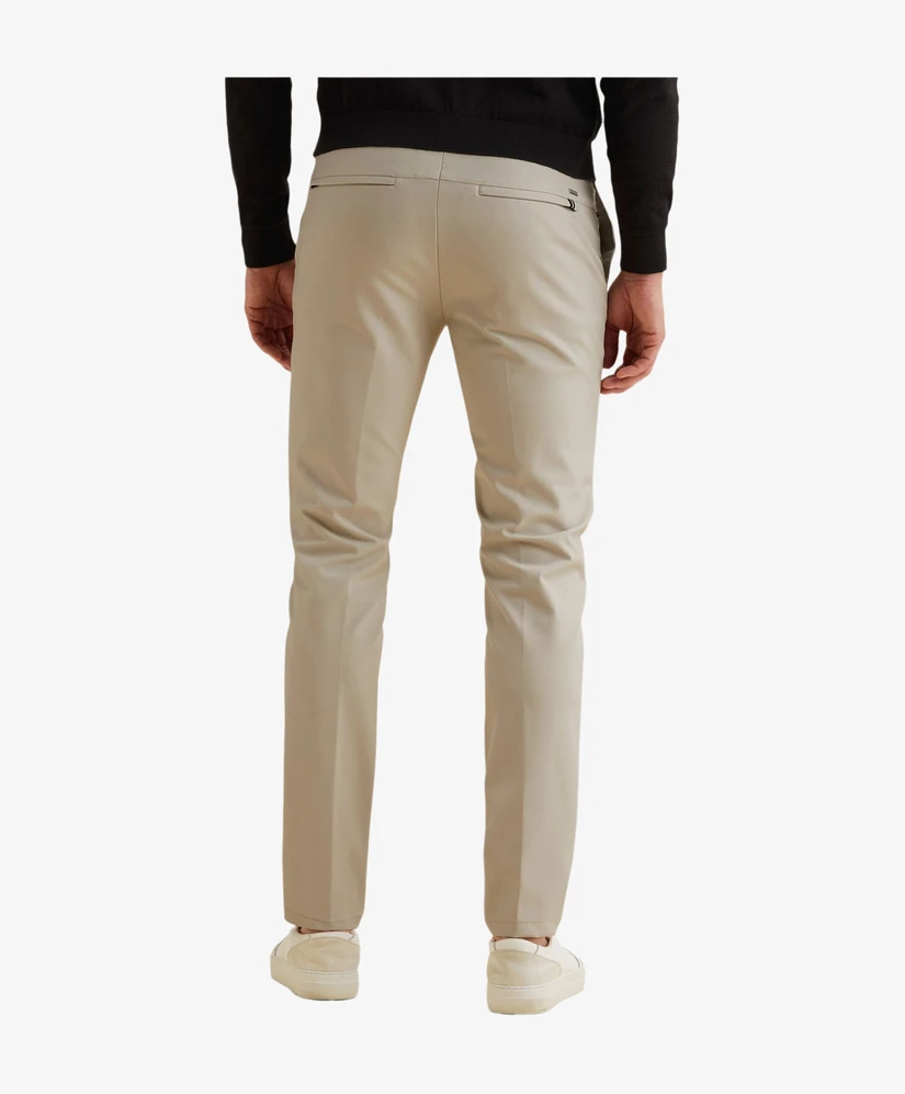 Vanguard Chino Slim Fit