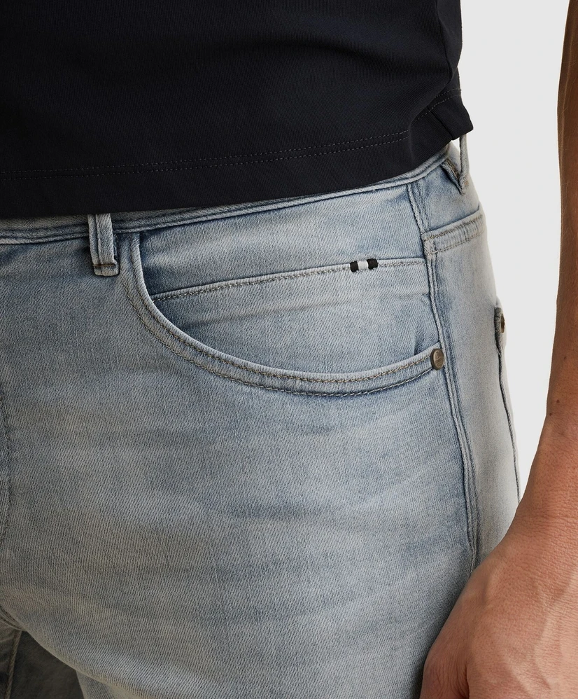 Vanguard Short Slim Fit Summer