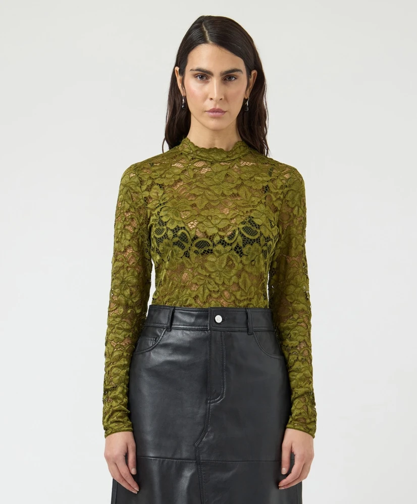 YAS Top Lacey