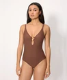 Ysabel Mora Shaping Badpak Buckle
